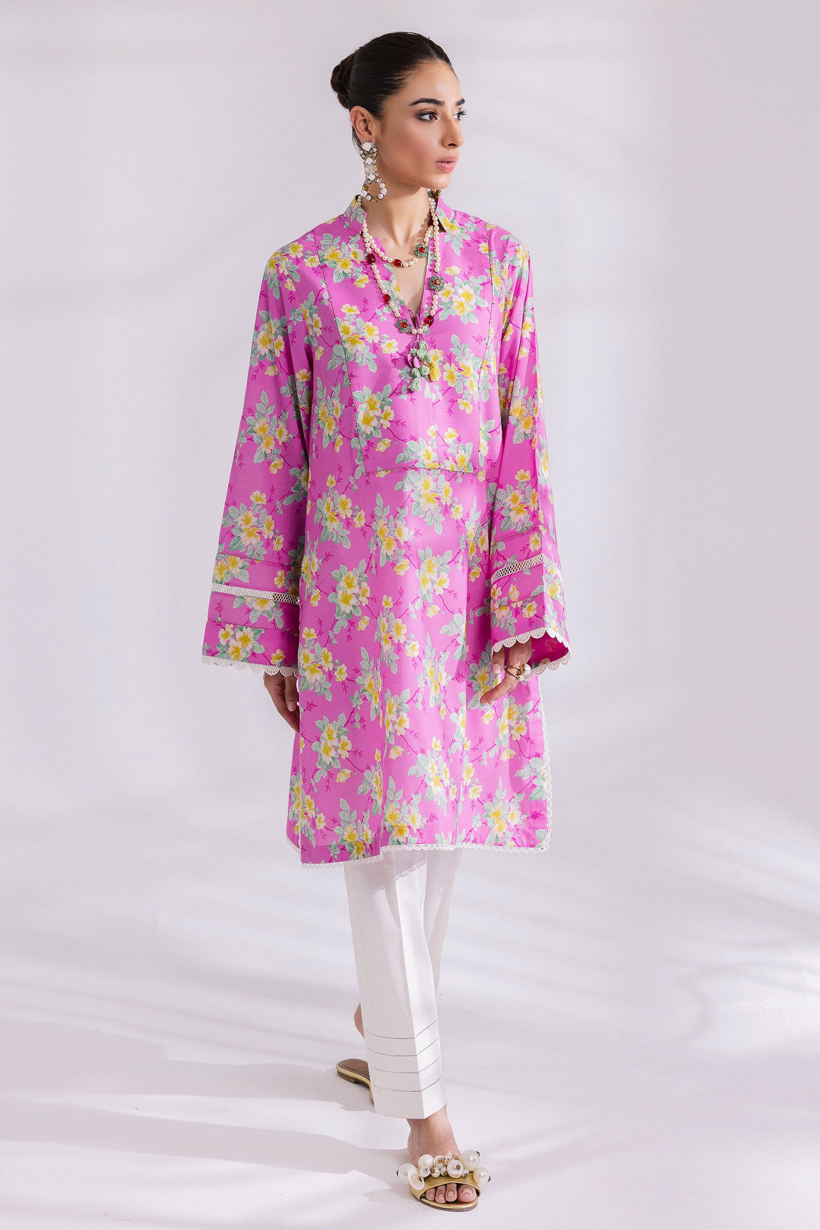 新品未使用 SISANDI ZAHA CLASSIC savannah tan MIES CLASSIC savannah tan – SISANDI