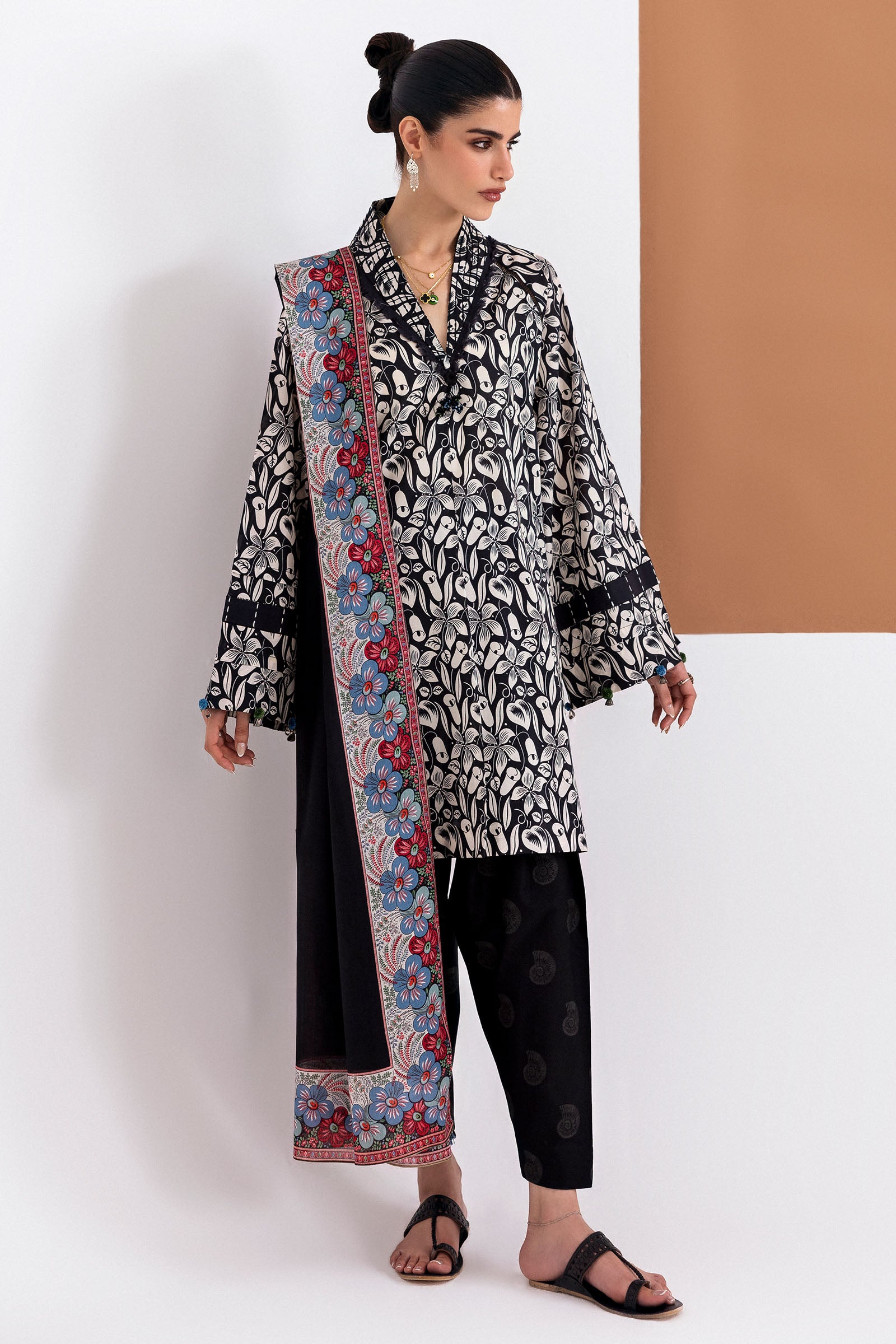 <新品>SISANDI ZAHA Classic size1 Ready To Wear – ZAHA